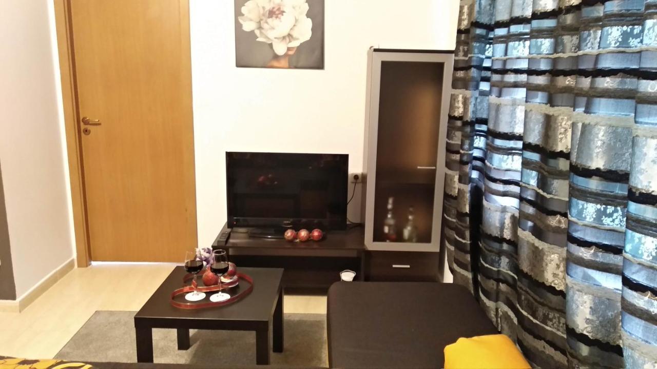 Snow Dreams 1 Grand Monastery Apartment ปอมโปโรโว ภายนอก รูปภาพ